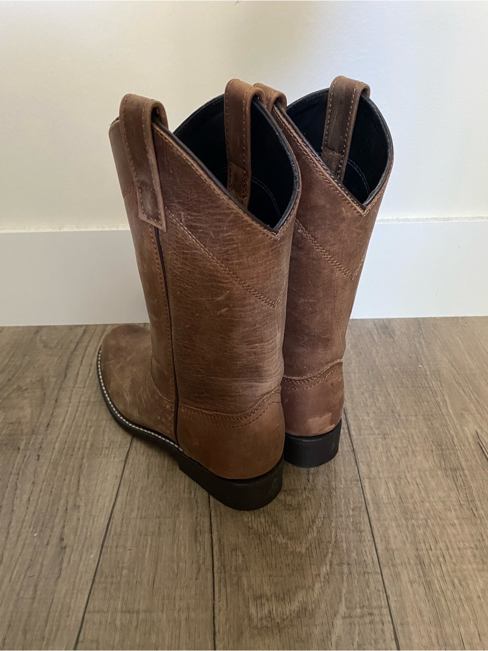 NWOB Laredo Ladies Brown Distressed Roper Boot 28-6923 Size 8M - Picture 3 of 9